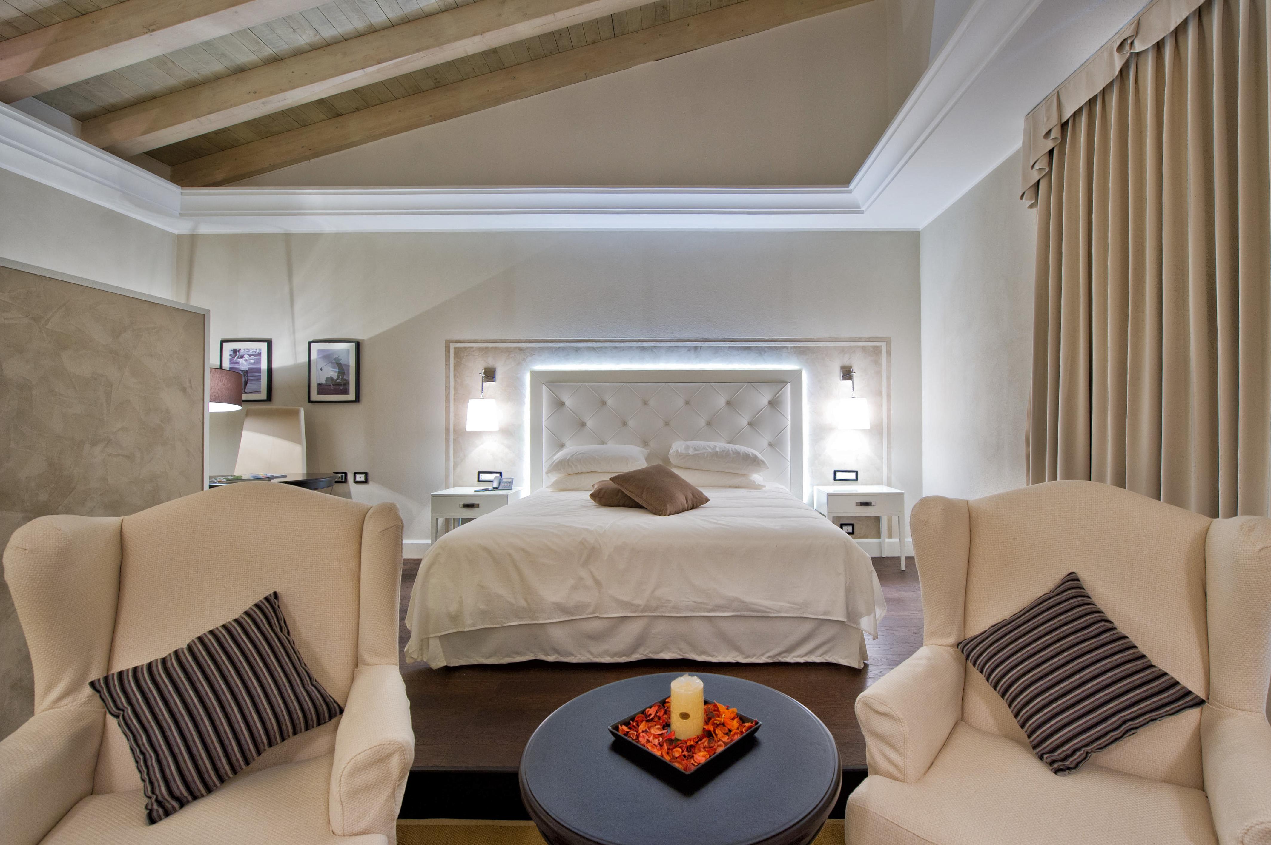 Borgo Di Luce I Monasteri Golf Resort & Spa Syracuse Exterior foto A room at the hotel
