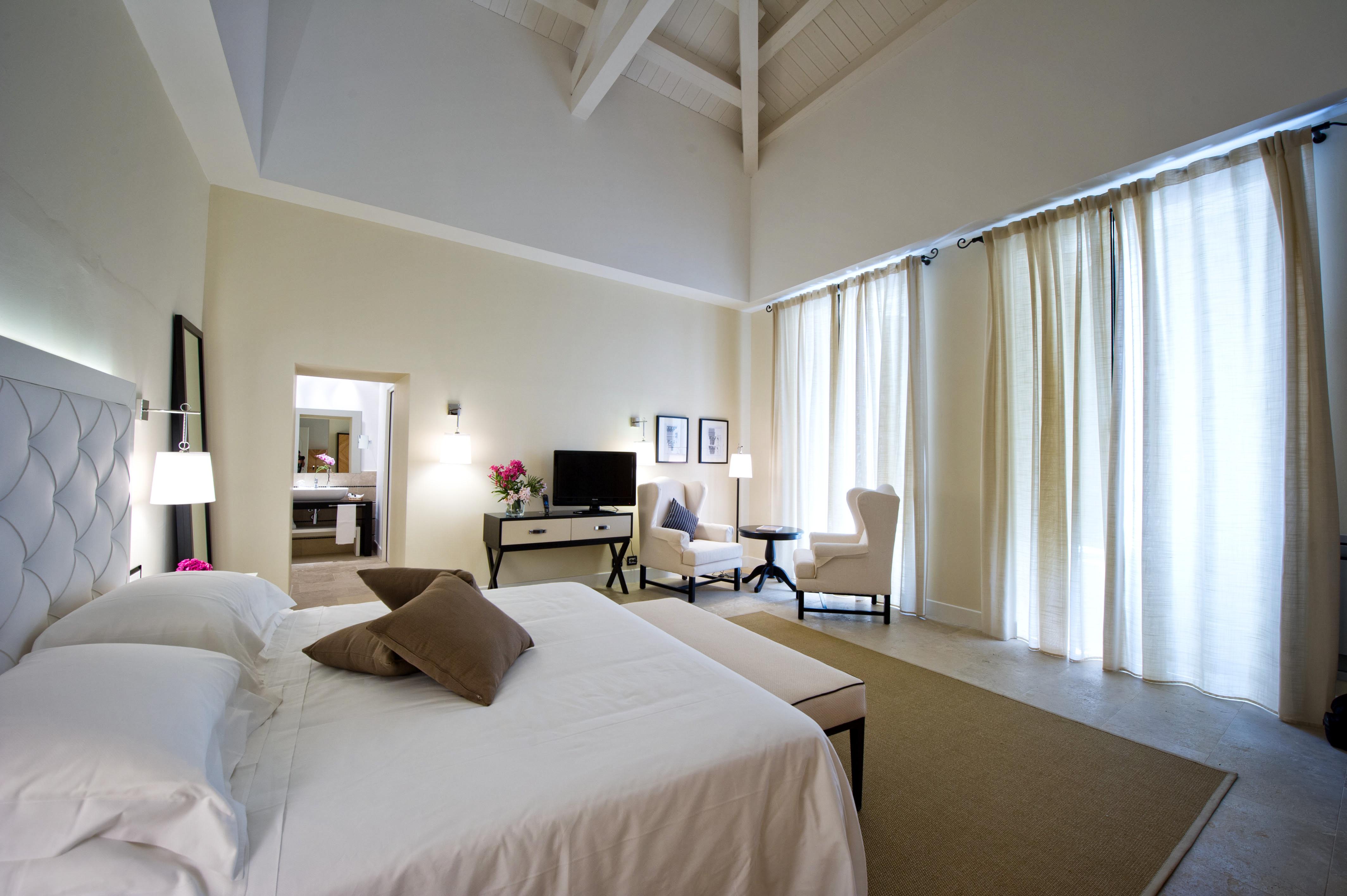 Borgo Di Luce I Monasteri Golf Resort & Spa Syracuse Exterior foto A room at the hotel
