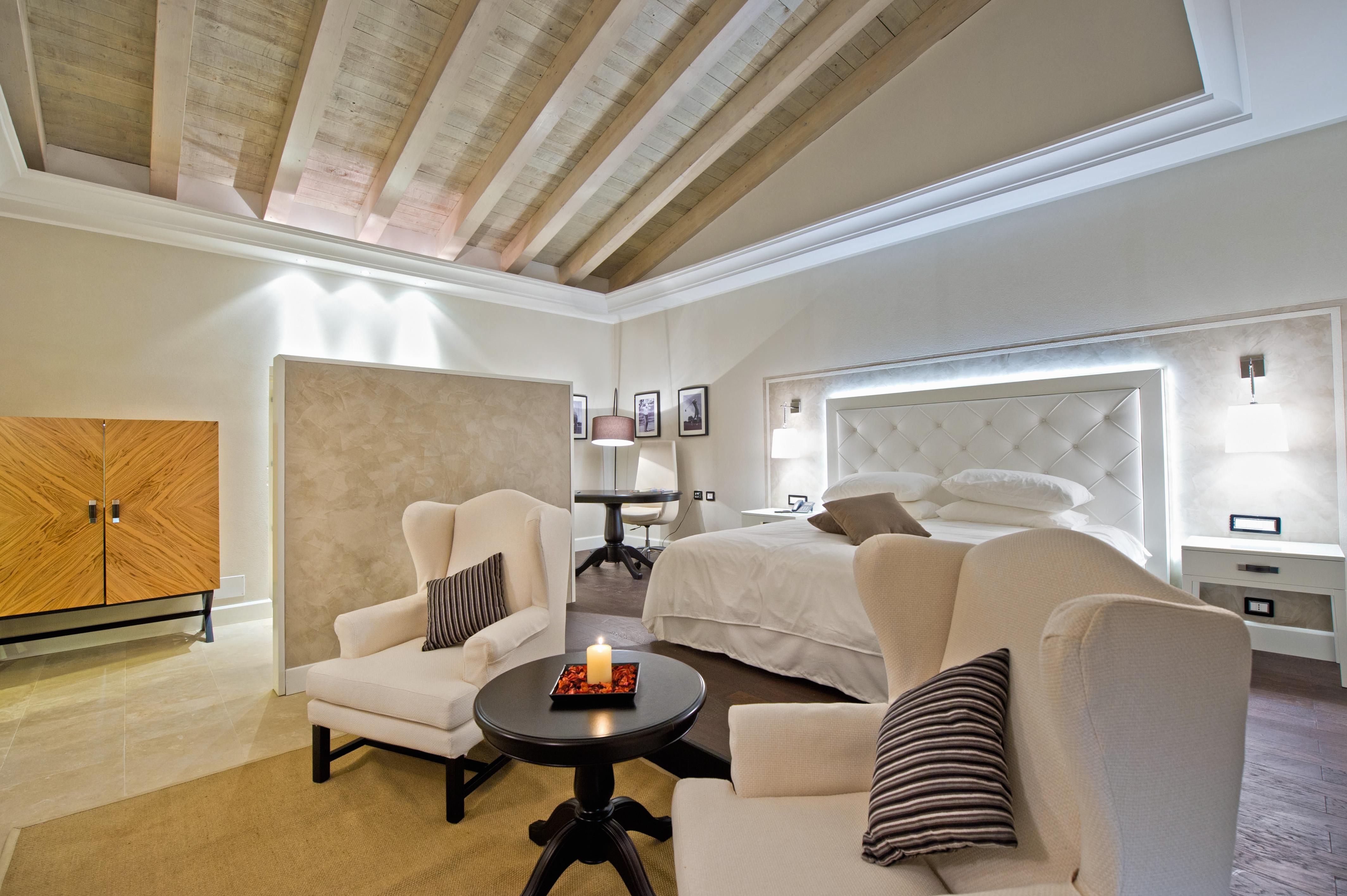 Borgo Di Luce I Monasteri Golf Resort & Spa Syracuse Exterior foto A suite at the Mandarin Oriental, Barcelona