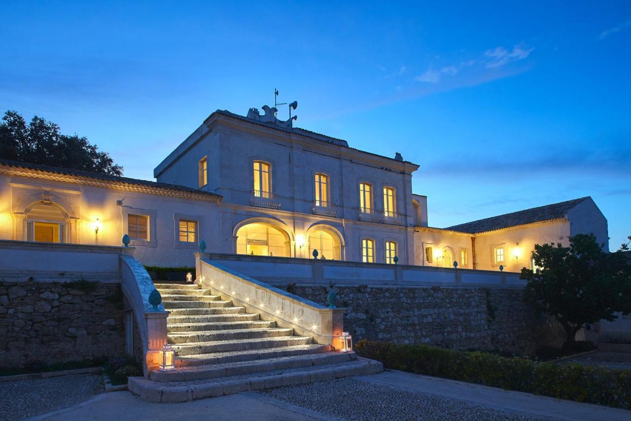 Borgo Di Luce I Monasteri Golf Resort & Spa Syracuse Exterior foto Villa San Michele